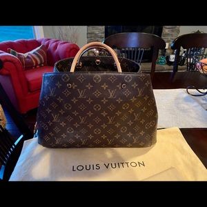 Louis VUITTON Montaigne GM